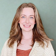 Alexis Bolan travel-agent-aubry